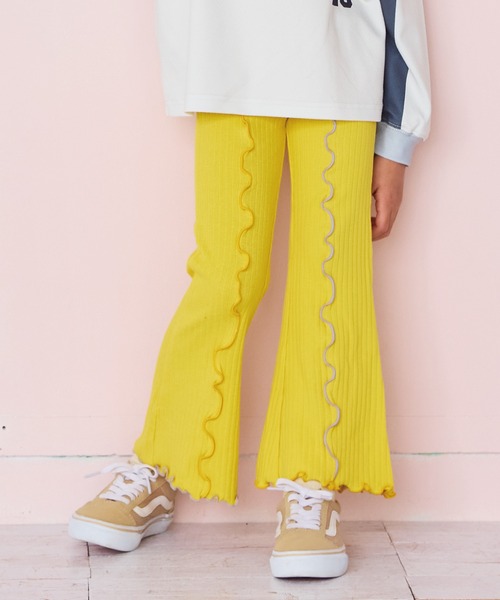 HOGAN RANCH WEAR（ホーガンランチウエア）の「メローリブフレアーパンツ（その他パンツ・キッズ・レッド/イエロー/ブラック/グレー・90/100/110/120/130/140/150）」の3枚目の写真