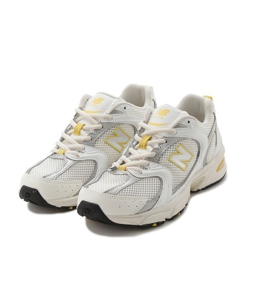 NEW BALANCE(ニューバランス)の「【New Balance for emmi】MR530(スニーカー・レディース・ホワイト・22.5cm/23cm/23.5cm/24cm/24.5cm/25cm)」の2枚目の写真