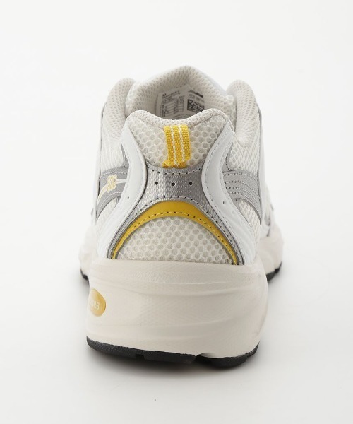 NEW BALANCE(ニューバランス)の「【New Balance for emmi】MR530(スニーカー・レディース・ホワイト・22.5cm/23cm/23.5cm/24cm/24.5cm/25cm)」の4枚目の写真