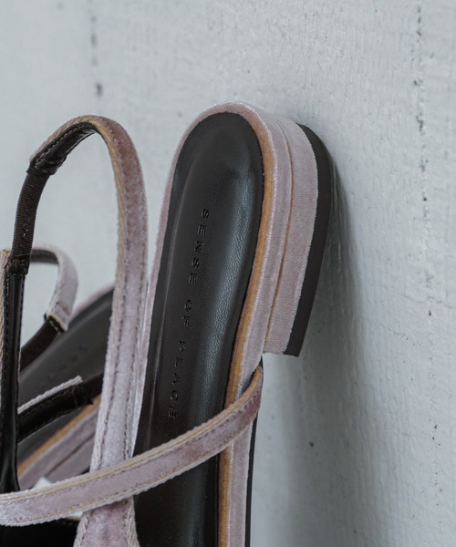 SENSE OF PLACE by URBAN RESEARCH(センスオブプレイスバイアーバンリサーチ)の「ベロアポインテッドシューズ(パンプス・レディース・ライトピンク/グレー/ネイビー・SMALL/MEDIUM/LARGE)」の22枚目の写真