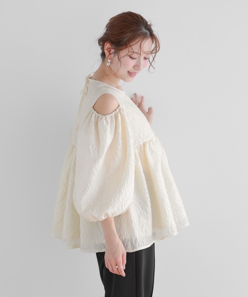 新品未使用 マーロンエノンフィ オープンショルダージャガードトップス セール】オープンショルダーロングスリーブジャガードトップス