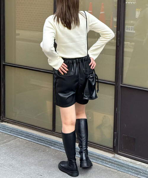 CIAOPANIC(チャオパニック)の「【毛玉レス】アンチピリングハイネックメロウリブニット(ニット/セーター・レディース・ライトグレー/ブラック/ネイビー/ブラウン/グレー/オフホワイト・ONE SIZE)」の16枚目の写真