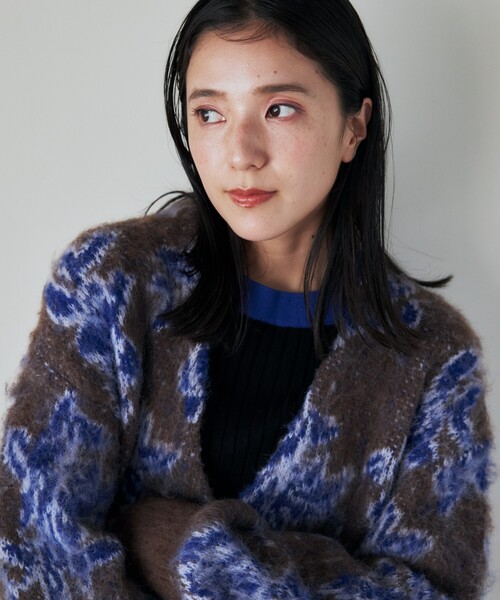 THE SHOP TK （ザ ショップ ティーケー ）の「◆【洗えるライトアウター】フラワージャカードカーディガン（カーディガン/ボレロ・レディース・ブルーグリーン/ブラウン系その他5/ベージュ系4・99）」の5枚目の写真