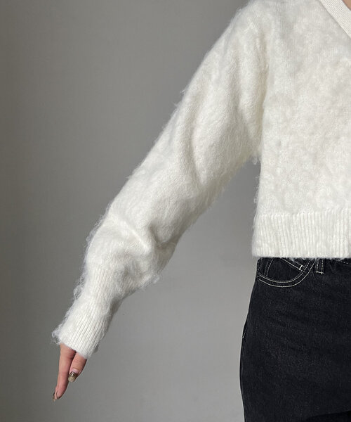 CAPRICIEUX LE'MAGE（カプリシューレマージュ）の「【shio企画】フラッフィーショートカーディガン（カーディガン/ボレロ・レディース・オフホワイト/ピンク/ブラウン/チャコールグレー・FREE）」の19枚目の写真