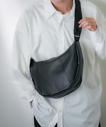 improves（インプローブス）の「合成皮革 ラウンドショルダーバッグ（ショルダーバッグ）」