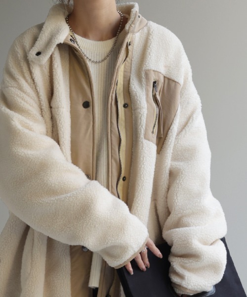HUG.U（ハグユー）の「ボアブルゾンコート（ブルゾン・レディース・ブラック/アイボリー・FREE）」の3枚目の写真