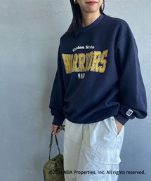 [OFF THE COURT by NBA/オフ・ザ・コート バイ NBA] 別注 インサイドアウト ロゴプリントクルーネックスウェット