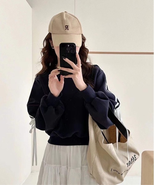 lilful(リルフル)の「袖ラインリボンスウェットプルオーバー(スウェット・レディース・ピンク/ネイビー・F)」の13枚目の写真