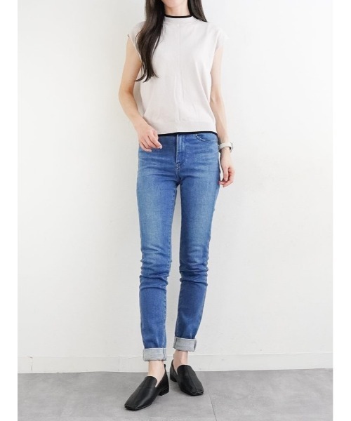 Fabby fabby（ファビィーファビィー）の「スクエアオニグリパンプス（パンプス・レディース・ベージュ/ブラウン/ブラック・SMALL/LARGE/MEDIUM）」の18枚目の写真