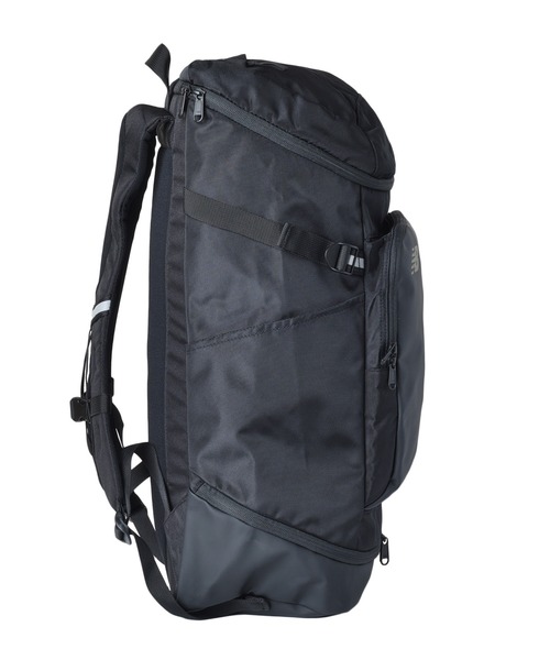 NEW BALANCE（ニューバランス）の「トップローディングバックパック 40L（バックパック/リュック・メンズ・ブラック/グリーン系カモフラージュ/ブラック×ホワイト・ONE SIZE）」の18枚目の写真