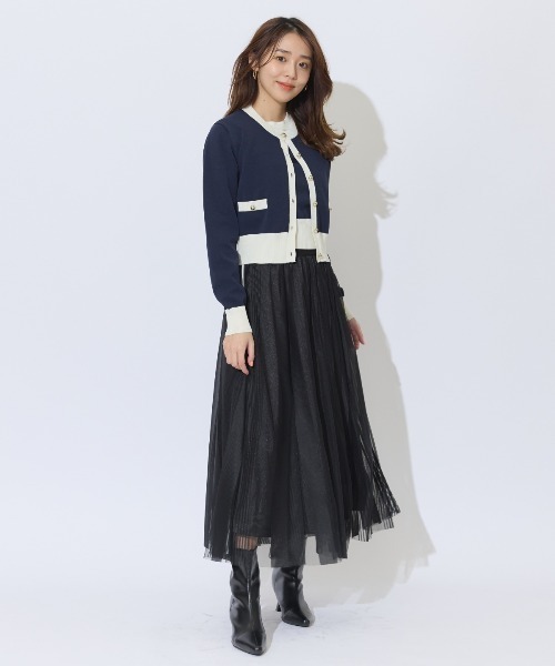 AND COUTURE(アンドクチュール)の「ウエストリブサイドラインストライプ×チュールロングスカート(スカート・レディース・オフホワイト/ライトグレー/ブラック/ネイビー/ブラウン・FREE)」の16枚目の写真