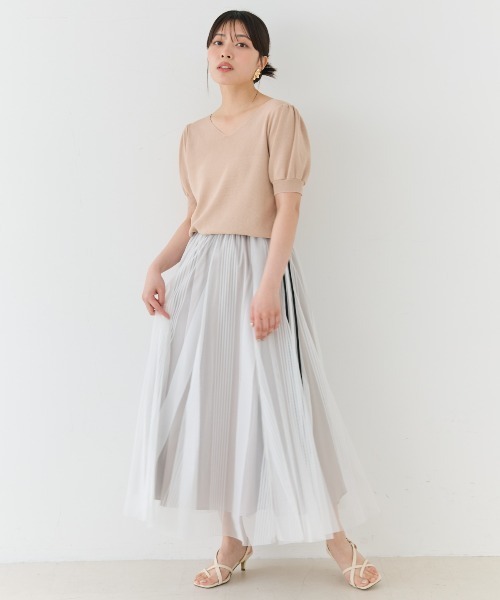 AND COUTURE(アンドクチュール)の「ウエストリブサイドラインストライプ×チュールロングスカート(スカート・レディース・オフホワイト/ライトグレー/ブラック/ネイビー/ブラウン・FREE)」の19枚目の写真