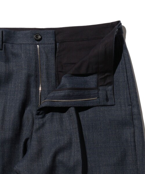 BEAMS PLUS（ビームスプラス）の「ワイド アイビー トラウザーズ（その他パンツ・メンズ・ネイビー・M/S/L）」の11枚目の写真