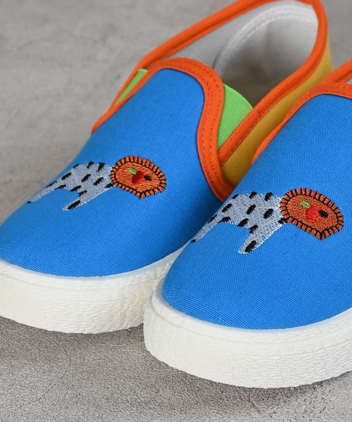 MARKEY'S(マーキーズ)の「別注スリッポン/ライオン(kids/13cm~20cm)(スリッポン・キッズ・マルチ・16cm/15cm/14cm/13cm/20cm/19cm/18cm/17cm)」の2枚目の写真