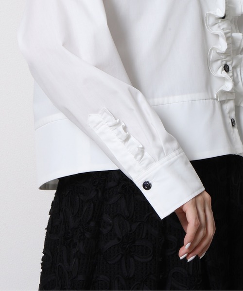 Re.Verofonna（ヴェロフォンナ）の「クロップドフリルブラウス（シャツ/ブラウス・レディース・ネイビー/ブルー系その他/ホワイト/ピンク・MEDIUM）」の9枚目の写真
