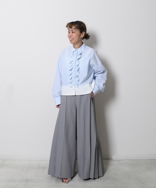 n. 様 ヴェロフォンナ　フリルクロップドシャツ セール】クロップドフリルブラウス（シャツ/ブラウス）｜Re.Verofonna