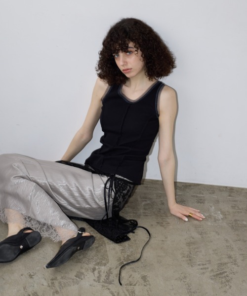 AIC.（エーアイシー）の「パッド付きチュールパイピングリブタンクトップ（タンクトップ・レディース・オフホワイト/ブラック・FREE）」の11枚目の写真