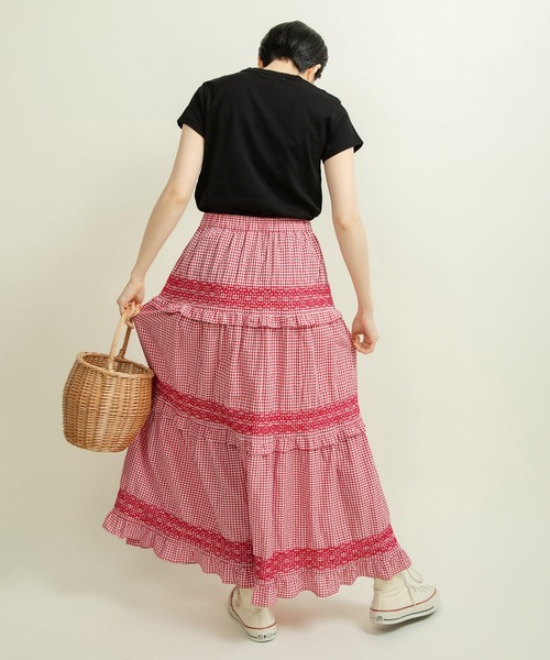 Dot&Stripes CHILD WOMAN(ドットアンドストライプス チャイルドウーマン)の「60sギンガム スモッキングスカート(スカート・レディース・ブラック/レッド・FREE)」の16枚目の写真
