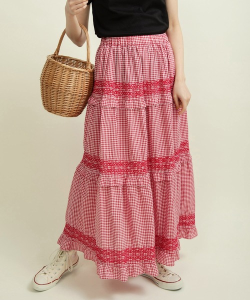 Dot&Stripes CHILD WOMAN(ドットアンドストライプス チャイルドウーマン)の「60sギンガム スモッキングスカート(スカート・レディース・ブラック/レッド・FREE)」の17枚目の写真