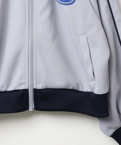GLOBAL WORK（グローバルワーク）の「トラックジャケット/T/290874（ジャージ・キッズ・アイボリー/サックスブルー・100cm/110cm/120cm）」の5枚目の写真