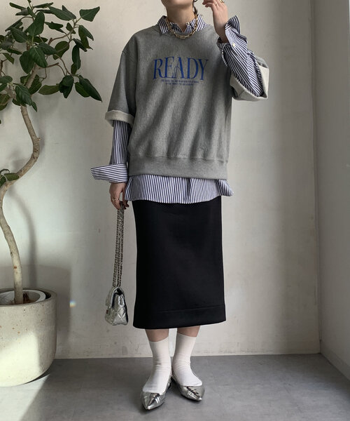 DouDou(ドゥドゥ)の「半袖ロゴスウェット(Tシャツ/カットソー・レディース・ライトベージュ/グレー/チャコールグレー・FREE)」の5枚目の写真