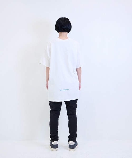 [W] by VIRGOwearworks（ダブリューバイヴァルゴウェアーワークス）の「Flame logo SSPT（Tシャツ/カットソー・メンズ・ホワイト×ブルー/ブラック×グリーン/ブラック×ピンク・MEDIUM/LARGE/X-LARGE/XX-LARGE）」の6枚目の写真