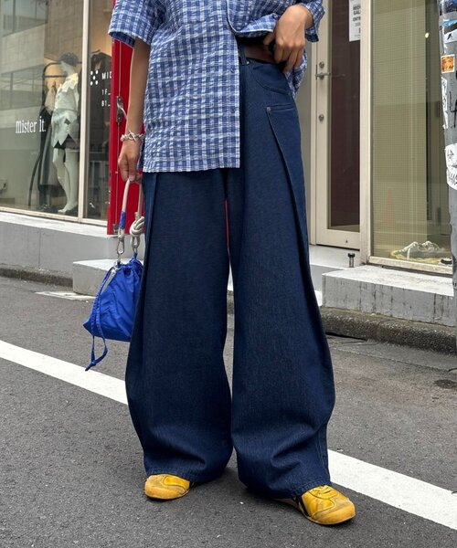 CIAOPANIC TYPY（チャオパニックティピー）の「【UNISEX】タックデザインワイドデニム（デニムパンツ・レディース・ネイビー/ホワイト/ブラック・MEDIUM/LARGE）」の18枚目の写真