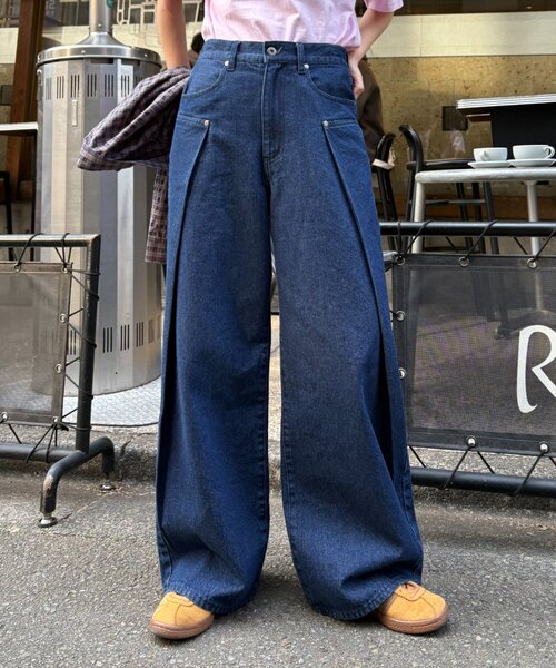 CIAOPANIC TYPY（チャオパニックティピー）の「【UNISEX】タックデザインワイドデニム（デニムパンツ・レディース・ネイビー/ホワイト/ブラック・MEDIUM/LARGE）」の3枚目の写真