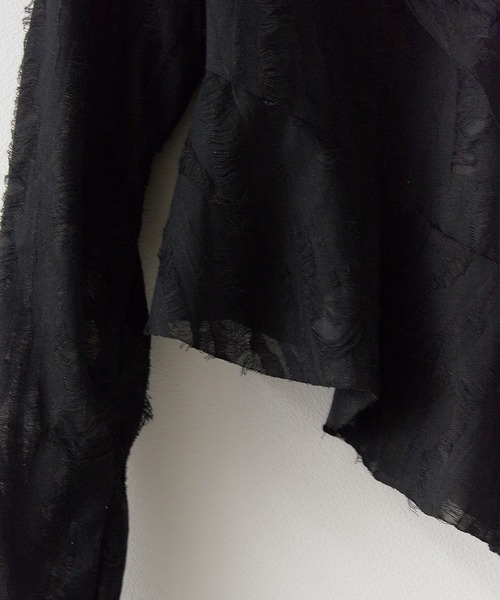 Chick(チック)の「Irregular Hem Frill tape Tops / イレギュラーヘムフリルテレコトップス(シャツ/ブラウス・レディース・ブラック/ベージュ/ブラウン/グレー・FREE)」の10枚目の写真