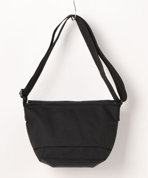 Manhattan Portage(マンハッタンポーテージ)の「Manhattan Portage/マンハッタンポーテージ ショルダーバック "ドラえもん" NYLON MESSENGER BAG FLAP ZIPPER POCKET DORAEMON 25 MP1605JRFZPDORA25(メッセンジャーバッグ・メンズ・ブラック・FREE)」の18枚目の写真