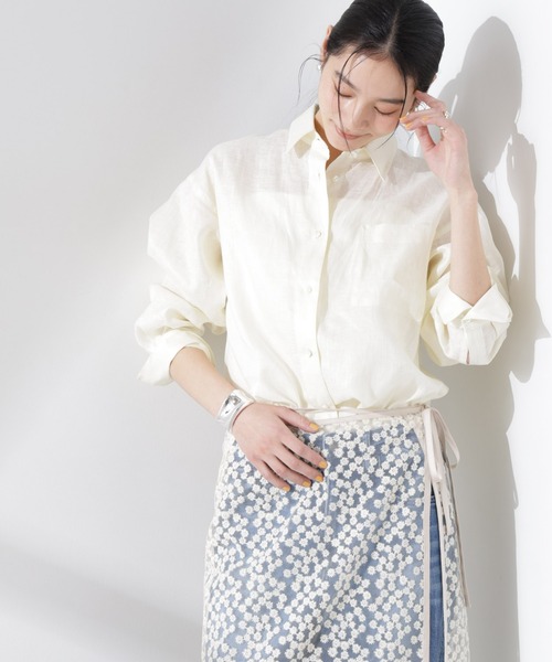 NANO universe（ナノユニバース）の「ヨーロピアンフラックス シアーシャツ（セットアップ可）（シャツ/ブラウス・レディース・ベージュ/ネイビー/ブラウン/オフホワイト・FREE）」の9枚目の写真