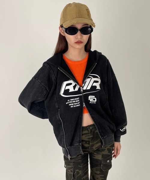 ROGER AND RAW（ロジャーアンドロウ）の「ダブルジップロゴプリントパーカー（パーカー・レディース・オフホワイト/ブラック/グリーン/レッド/スミクロ/ネイビー/レッド系・FREE）」の14枚目の写真