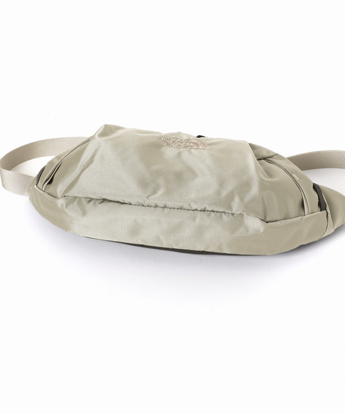 THE NORTH FACE（ザノースフェイス）の「THE NORTH FACE/ノースフェイス Orion NM72355（ボディバッグ/ウエストポーチ・レディース・ブラック/ベージュ・FREE）」の13枚目の写真