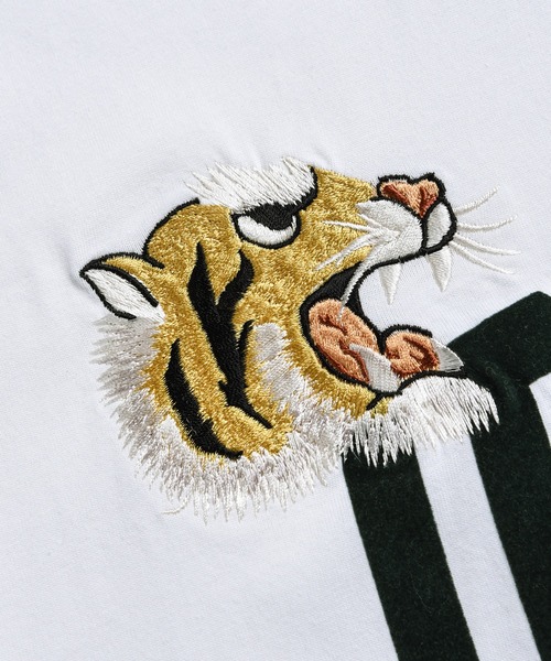 新品タグ付 CELINE バケットハット Lサイズ 虎柄 タイガー ユニセックス 新品タグ付 CELINE バケットハット Lサイズ 虎柄 タイガー ユニ