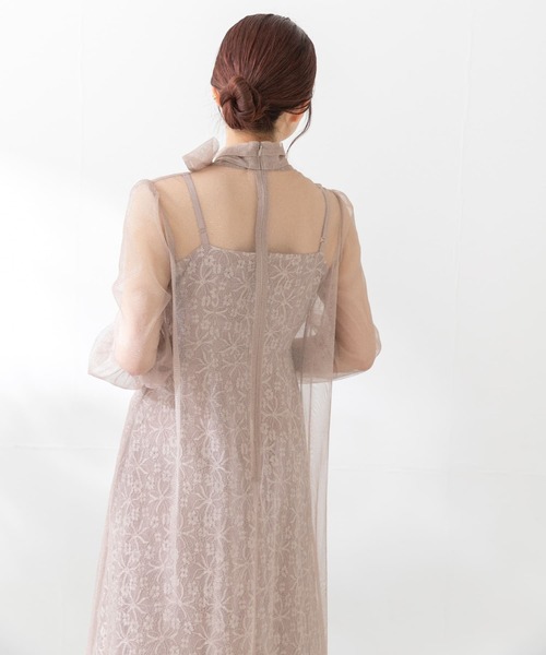 URBAN RESEARCH ROSSO WOMEN(アーバンリサーチ ロッソ)の「kaene ラメチュールレイヤードレースドレス(ワンピース・レディース・ベージュ系その他/ブラック・36)」の7枚目の写真