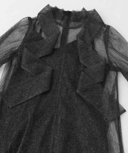 URBAN RESEARCH ROSSO WOMEN(アーバンリサーチ ロッソ)の「kaene ラメチュールレイヤードレースドレス(ワンピース・レディース・ベージュ系その他/ブラック・36)」の13枚目の写真