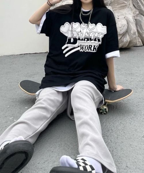 SHEENA(シーナ)の「BLACK WORKロゴプリントオーバーサイズTシャツ(Tシャツ/カットソー・レディース・ブルー/ブラック/ホワイト・M)」の4枚目の写真