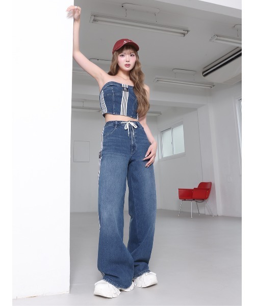 Darich（ダーリッチ）の「リメイクライクワイドデニムパンツ（デニムパンツ・レディース・ブラック/ブルー・S/M）」の21枚目の写真