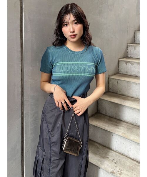 MURUA（ムルーア）の「マイクロチェーンバッグ（ショルダーバッグ・レディース・ゴールド系その他2/ブラック・FREE）」の17枚目の写真