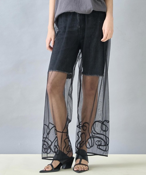 Settimissimo（セッティミッシモ）の「裾コード 刺繍 チュール レイヤード パンツ（その他パンツ・レディース・オフホワイト/ブラック・FREE）」の6枚目の写真