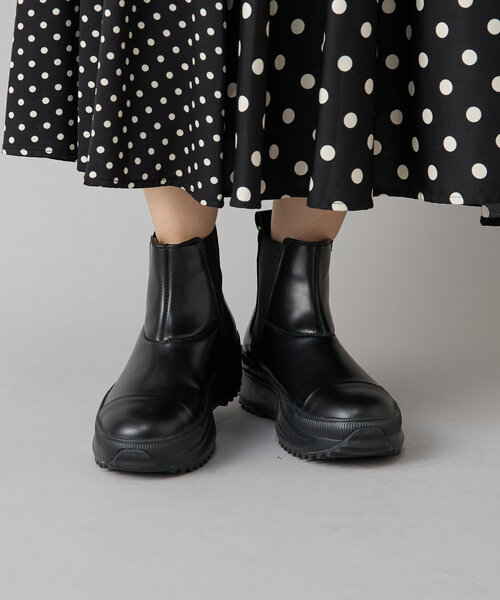 BEARDSLEY（ビアズリー）の「レザートレックサイドゴアブーツ（ブーツ・レディース・ブラック・25cm/24cm/23cm/23.5cm/24.5cm）」の2枚目の写真