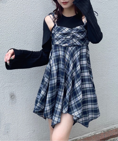 one way（ワンウェイ）の「イレヘムキャミチュニック（キャミソール・レディース・ブルー系その他/グレー/ブラック系その他/ブラック/ブラウン系その他/ブルー系その他2/ブラウン系その他2/ブラック系その他2・FREE）」の2枚目の写真