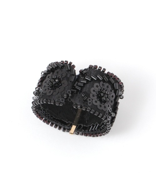 GLOBAL WORK（グローバルワーク）の「刺繍ビーズパチパチヘアカフ/495439（バレッタ/ヘアクリップ・レディース・ブラック/ベージュ/ホワイト/ライトグレー・FREE）」の5枚目の写真