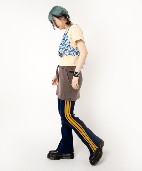 RNA（アールエヌエー）の「K2724 手編みフラワーブラトップ（キャミソール・レディース・マルチ/ブラック・MEDIUM）」の13枚目の写真