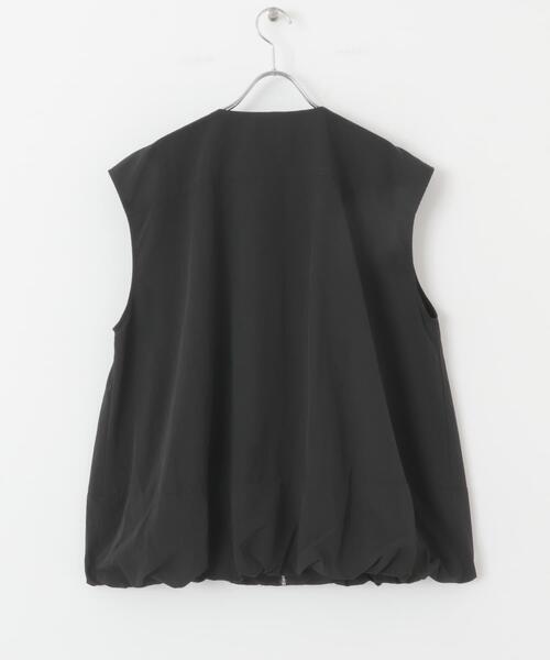 ITEMS URBANRESEARCH（アイテムズ アーバンリサーチ）の「バルーンベスト（ベスト・レディース・ブラック/ホワイト・FREE）」の14枚目の写真