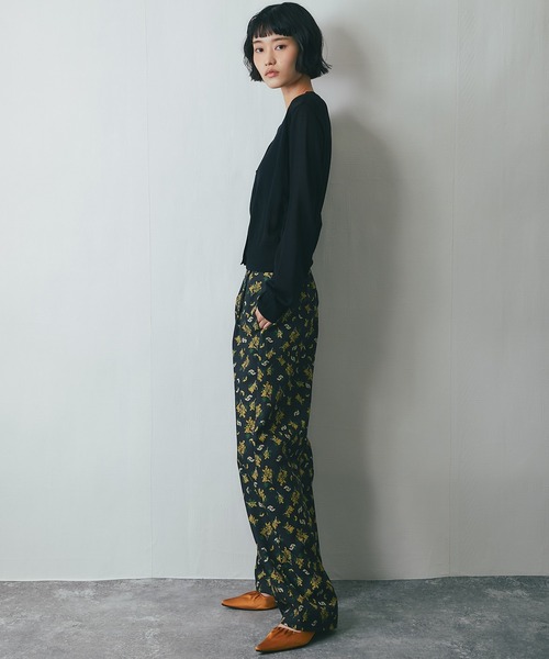 黒 花柄 パンツ　コムコム　値下げ中 セール】【セットアップ対応】花柄パンツ（その他パンツ