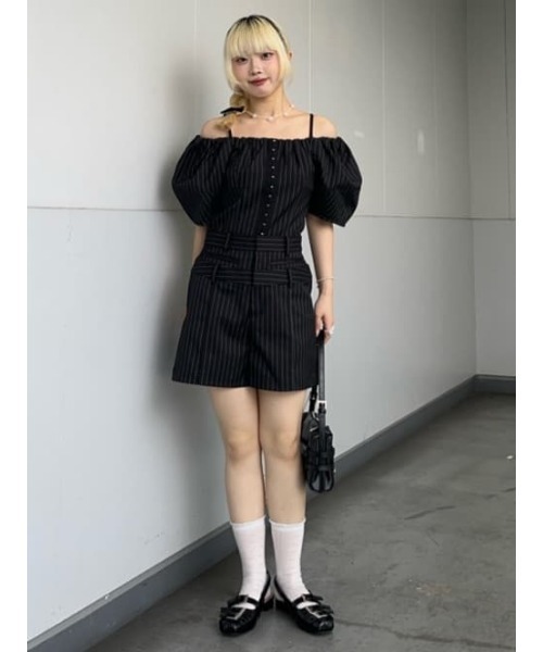 SLY（スライ）の「FRONT HOOK VOLUME SLEEVE BL フロントホック ボリュームスリーブ ブラウス 夏服 半袖 秋服（シャツ/ブラウス・レディース・マルチ/ブラック・FREE）」の19枚目の写真