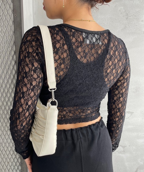 ROGER AND RAW(ロジャーアンドロウ)の「レースショートカーディガン レーストップス(カーディガン/ボレロ・レディース・ブラック/ホワイト・FREE)」の9枚目の写真