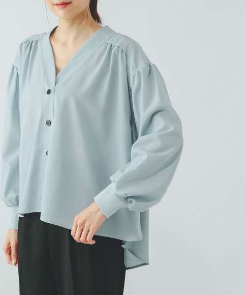 GLOBAL WORK（グローバルワーク）の「UVプロテクトシアーカーデ/575123（シャツ/ブラウス・レディース・スミクロ/グレイッシュベージュ/ライトブルー・MEDIUM/LARGE）」の19枚目の写真