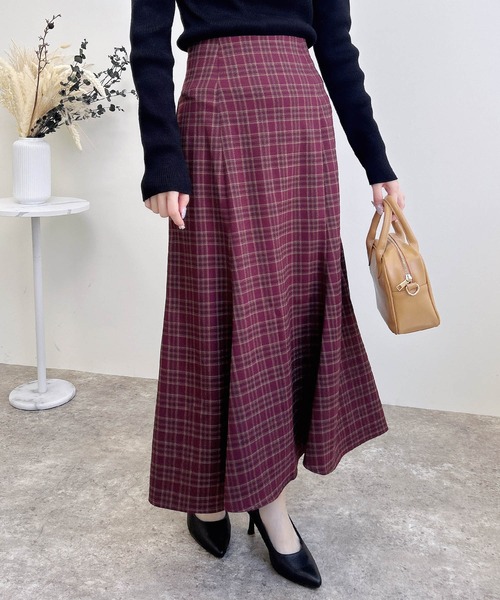 INGNI(イング)の「バックレースアップチェック柄マーメイドスカート(スカート・レディース・ブラック系/ブラウン系その他2/ワイン系8・FREE)」の7枚目の写真